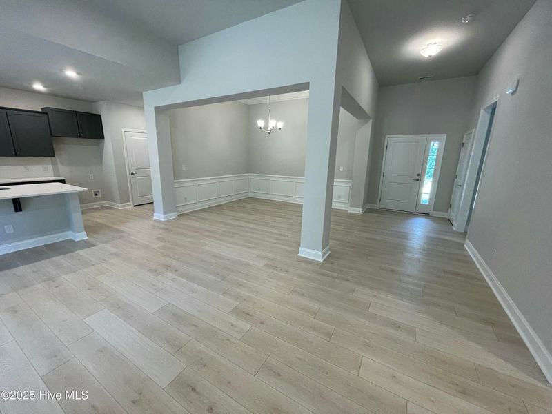Spacious, unfurnished interior of a new home in Wood Creek, Leland (Image 16).