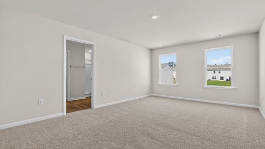 Spacious, unfurnished interior of a new home in Wilson's Ridge, Wilson's Mills (Image 15).
