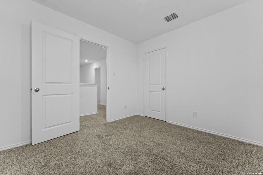 Spacious, unfurnished interior of a new home in Preserve at Medina, Von Ormy (Image 14). Spacious, unfurnished interior of a new home in Preserve at Medina, Von Ormy (Image 14).