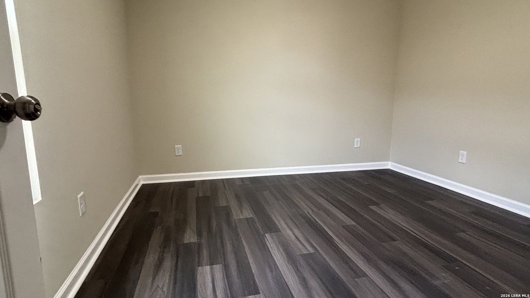 Spacious, unfurnished interior of a new home in , Nixon (Image 24).