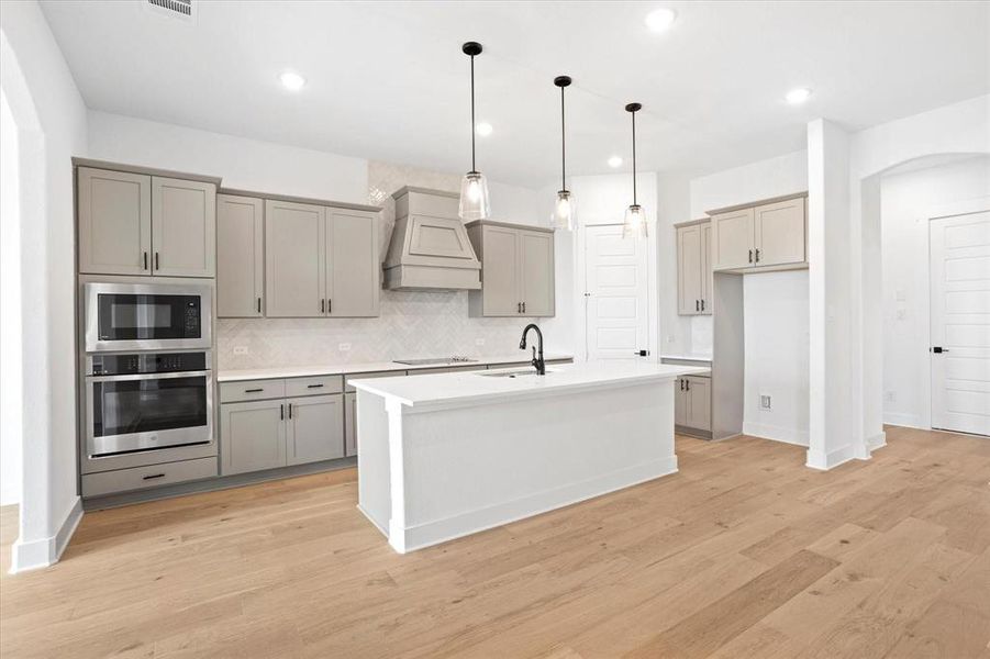 Furnished interior view inside a new home in , Venus (Image 13).