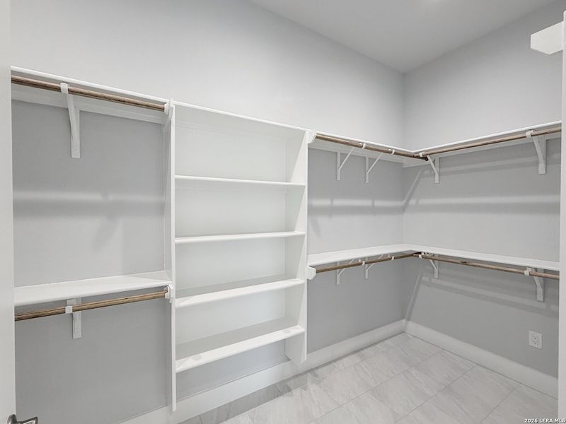 Image 38 of a home in .