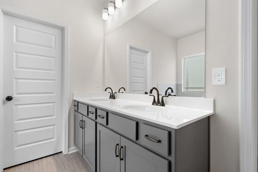 Furnished interior view inside a new home in Fair Oak, Calhoun (Image 11).