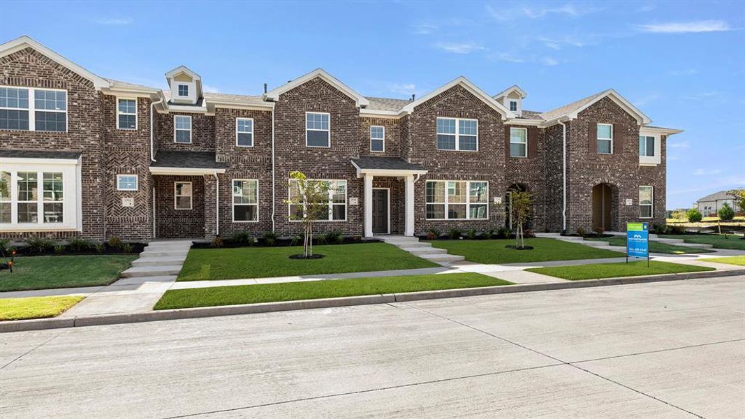 03. 3713 Star Mesa - Front (3)