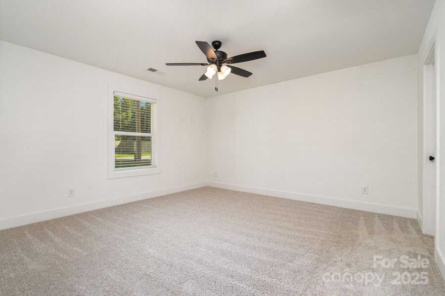 Spacious, unfurnished interior of a new home in , Cherryville (Image 12).