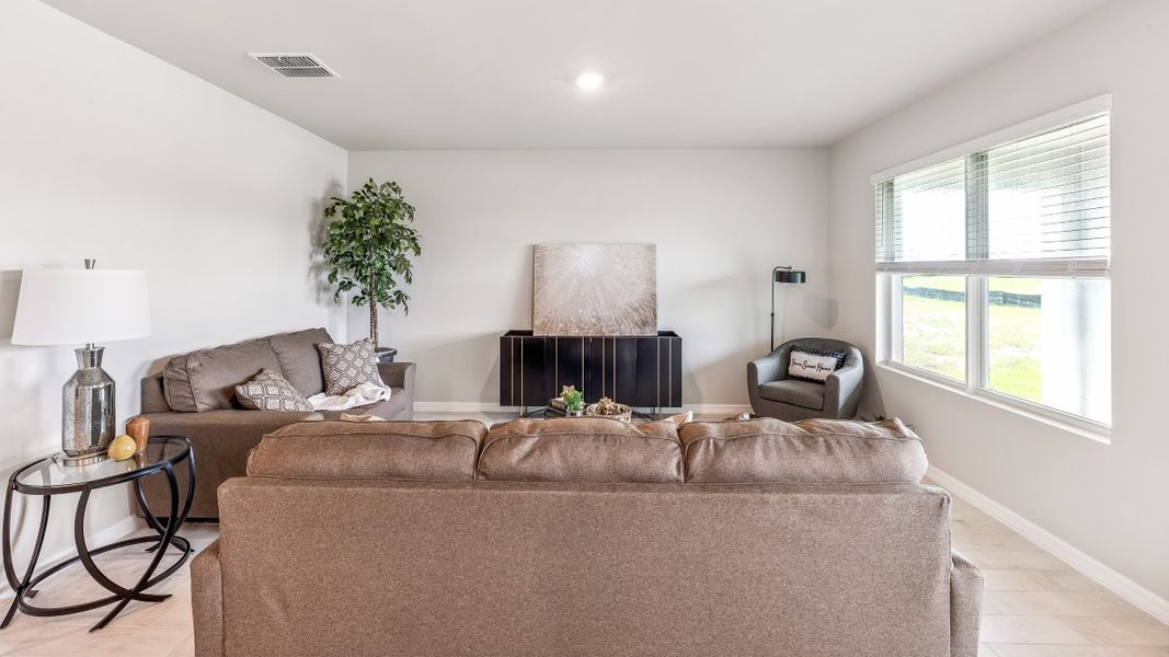 Furnished interior view inside a new home in Magnolia Landing Express, North Fort Myers (Image 8). Furnished interior view inside a new home in Magnolia Landing Express, North Fort Myers (Image 8).