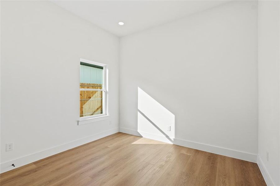 Spacious, unfurnished interior of a new home in , Dallas (Image 21).