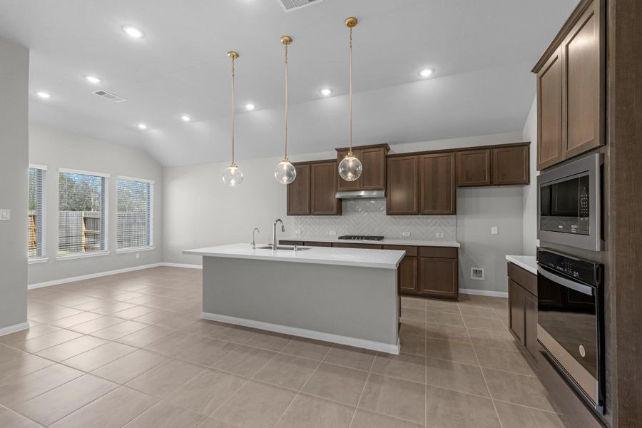 Furnished interior view inside a new home in Dellrose, Hockley (Image 6).