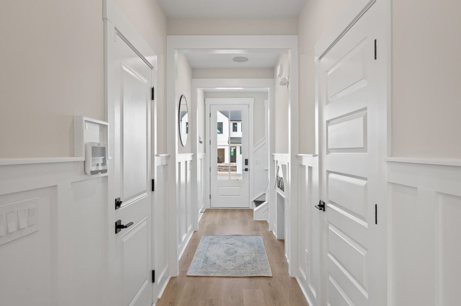 Spacious, unfurnished interior of a new home in Founder's Park, Lincolnville (Image 21).