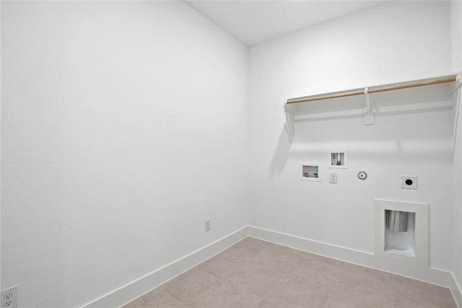 Spacious, unfurnished interior of a new home in Talon Hills, Fort Worth (Image 31). Spacious, unfurnished interior of a new home in Talon Hills, Fort Worth (Image 31).