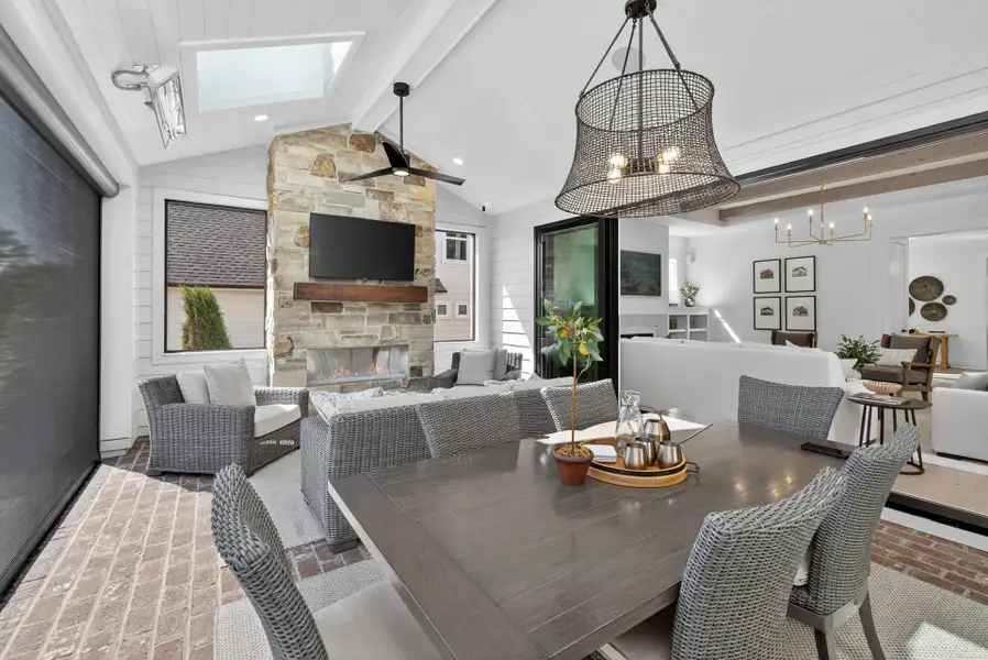 Representative furnished interior of a home built from the Laguna Sur by Classica Homes in Enclave at McKee, Charlotte (Image 70).