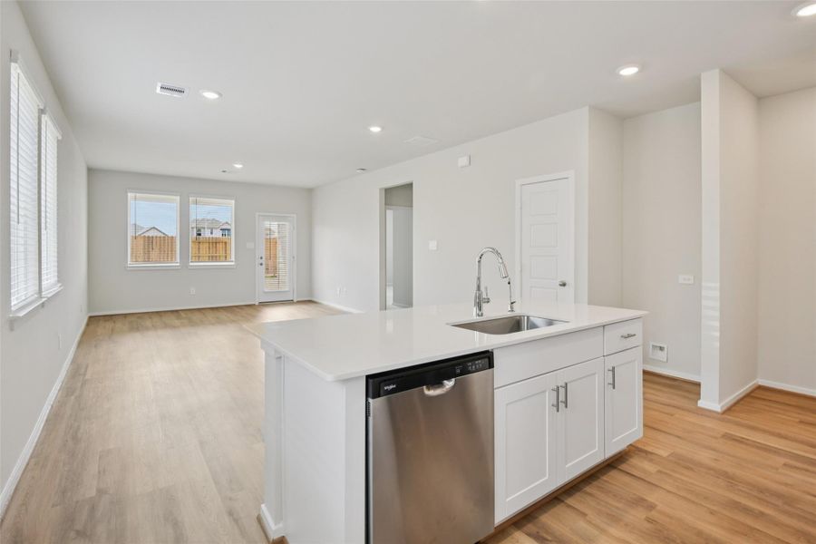 Photo is not of the actual home, but is an inspirational photo of builder’s model home and may depict options, furnishings, and/or decorator features that are not included Photo is not of the actual home, but is an inspirational photo of builder’s model home and may depict options, furnishings, and/or decorator features that are not included