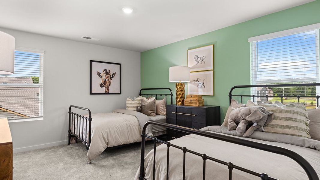 3741 Laurel Bed3 4of4 F2