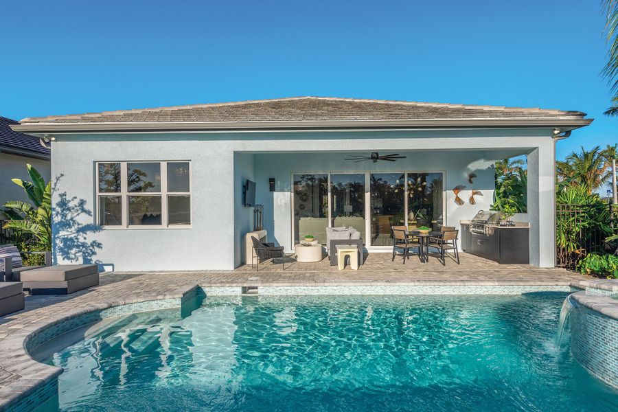 Representative exterior details of a home built from the Skyline by GL Homes in Valencia Sky (55+), Naples (Image 4).