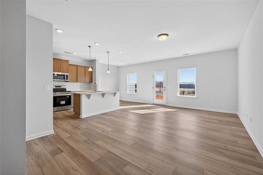 Spacious, unfurnished interior of a new home in Townes At The Stiles, Cartersville (Image 21).