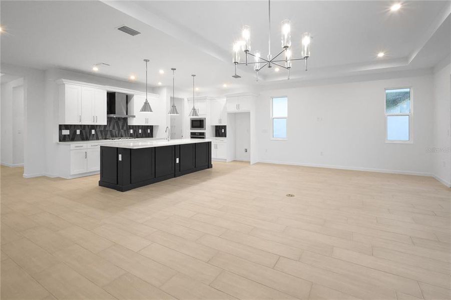 Spacious, unfurnished interior of a new home in Cresswind at Lake Harris, Tavares (Image 17). Spacious, unfurnished interior of a new home in Cresswind at Lake Harris, Tavares (Image 17).