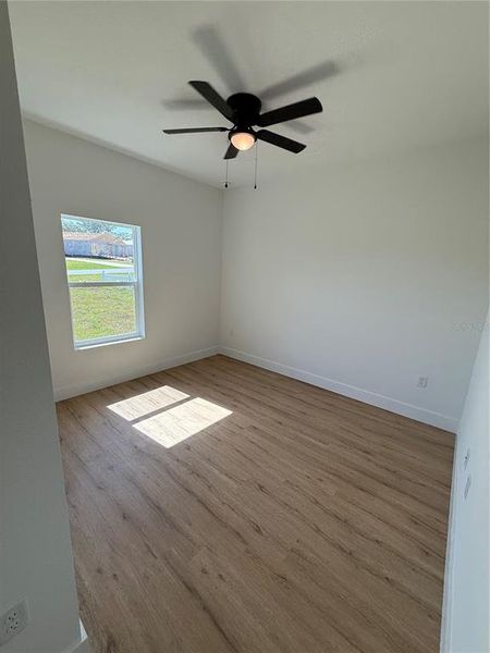 Spacious, unfurnished interior of a new home in , Ocala (Image 34).