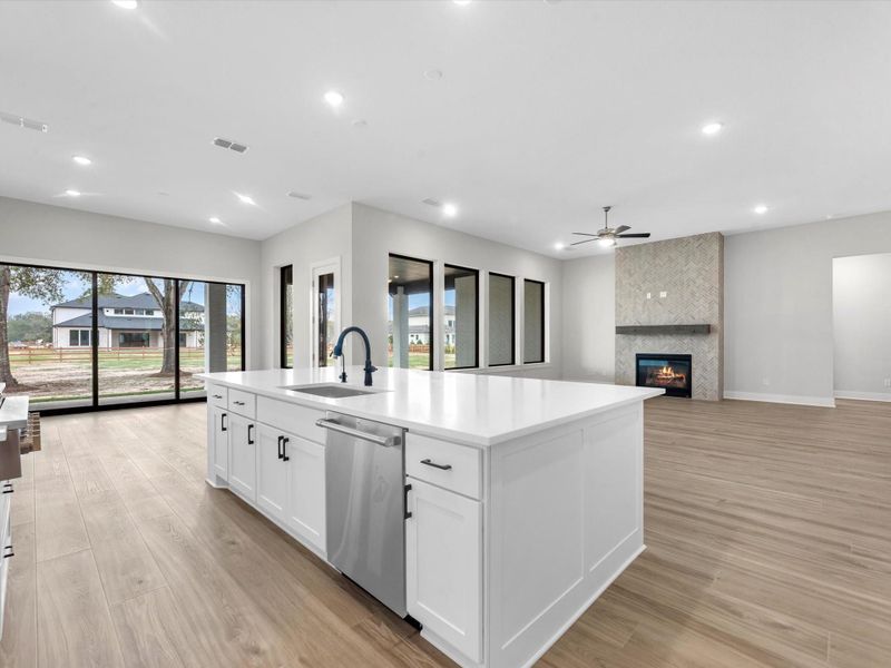 Furnished interior view inside a new home in , Fulshear (Image 8).