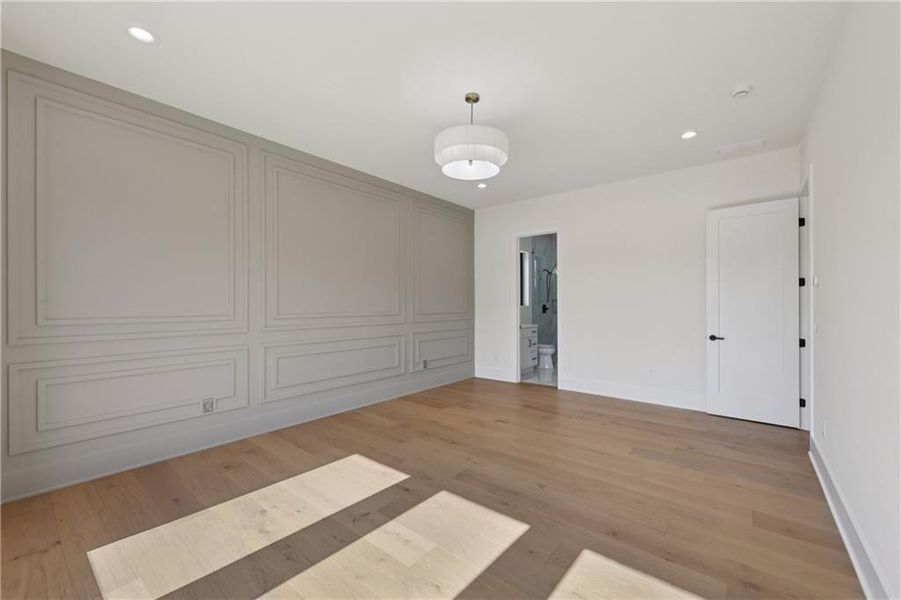 Spacious, unfurnished interior of a new home in , Auburn (Image 49).