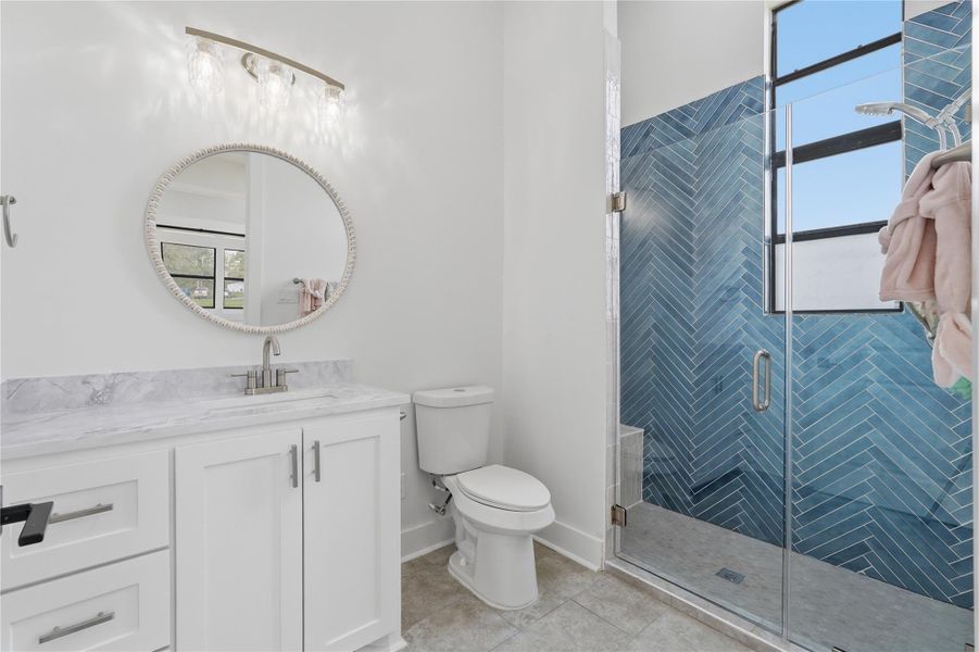 Furnished interior view inside a new home in , Willis (Image 28).