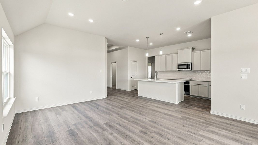 Furnished interior view inside a new home in Churchill, Anna (Image 25).
