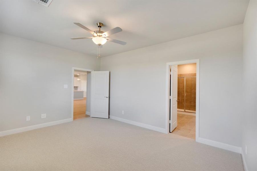 Spacious, unfurnished interior of a new home in Lakehaven - Premier Series, Farmersville (Image 25). Spacious, unfurnished interior of a new home in Lakehaven - Premier Series, Farmersville (Image 25).