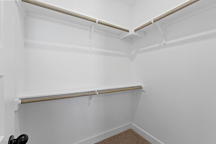 Spacious, unfurnished interior of a new home in Lariat, Liberty Hill (Image 34).