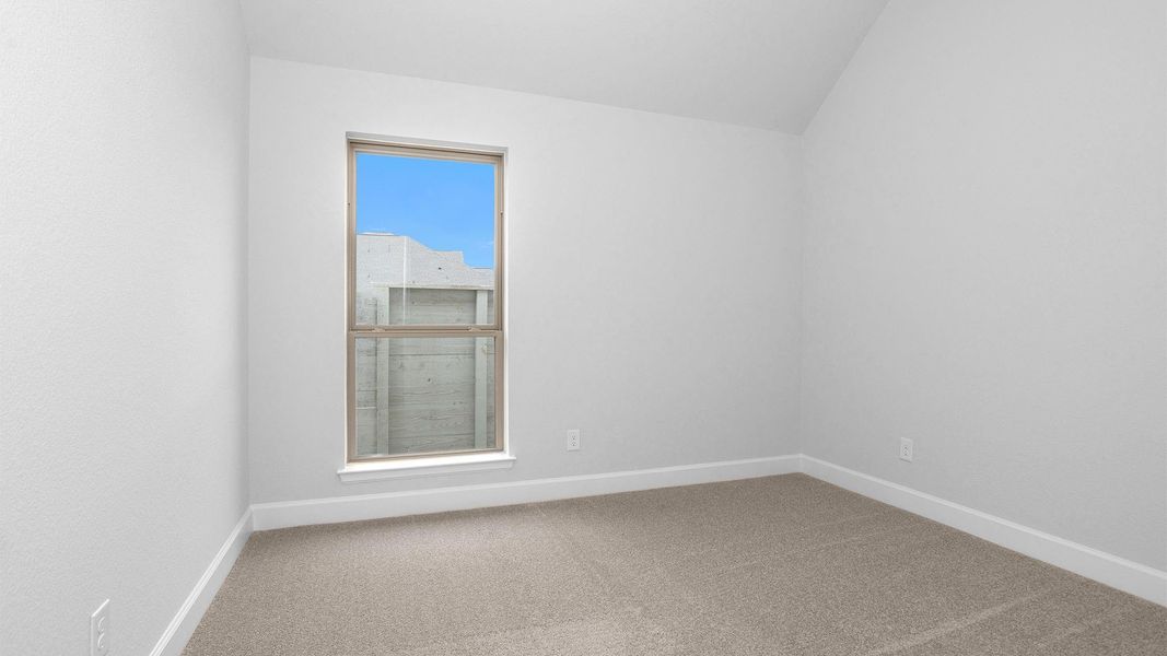 Spacious, unfurnished interior of a new home in Legacy, League City (Image 15).