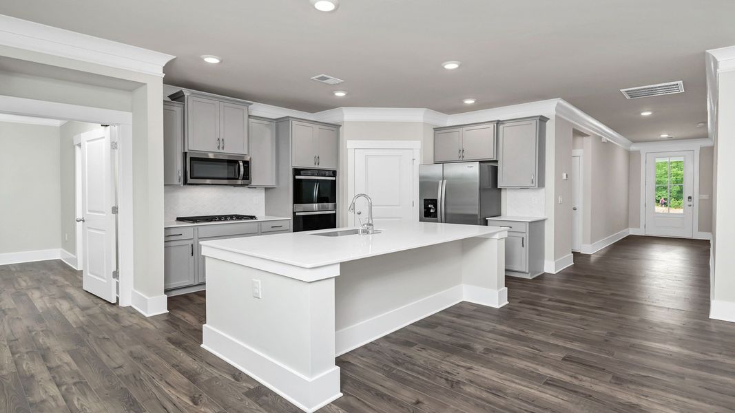 Furnished interior view inside a new home in Cross Creek, Lexington (Image 7).