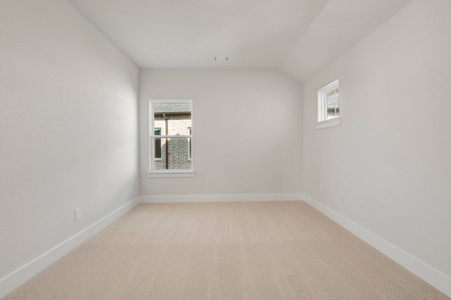 Spacious, unfurnished interior of a new home in Treeline, Justin (Image 26).
