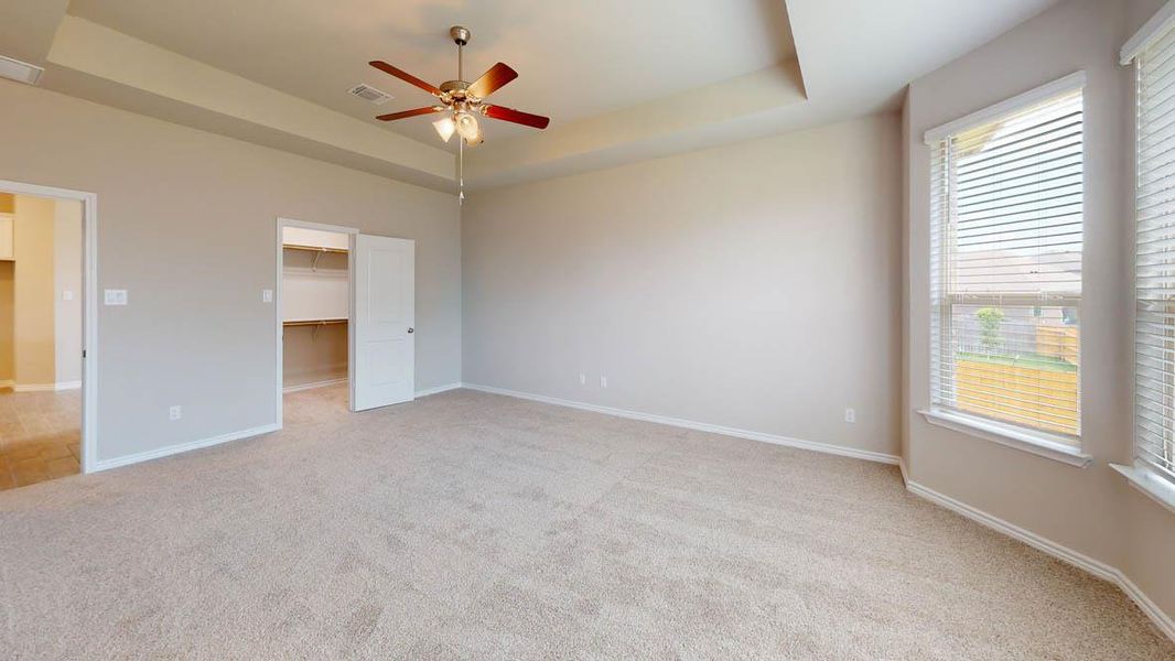 Spacious, unfurnished interior of a new home in Sterling Meadows, Salado (Image 11).