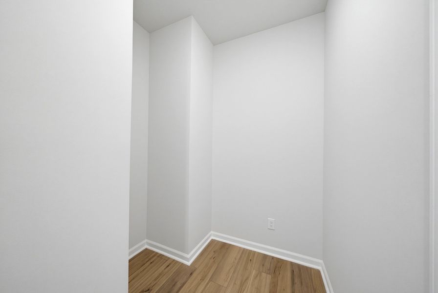 Spacious, unfurnished interior of a new home in Sweetbrier, Durham (Image 18).