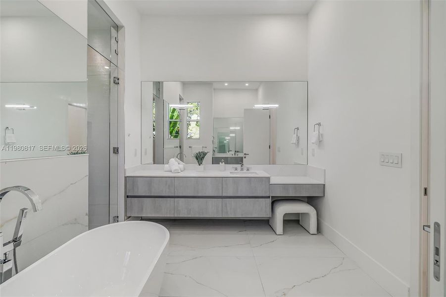 Furnished interior view inside a new home in , Biscayne Park (Image 12).