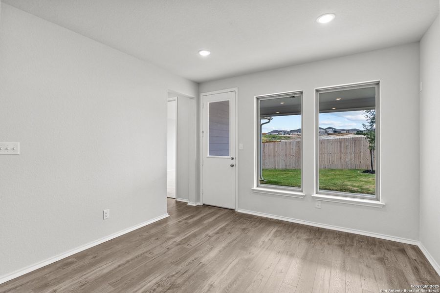 Spacious, unfurnished interior of a new home in Ladera, San Antonio (Image 16). Spacious, unfurnished interior of a new home in Ladera, San Antonio (Image 16).
