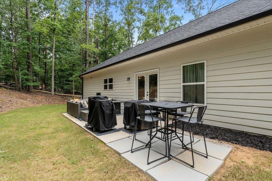 Exterior details and patio area of a home in , Villa Rica (Image 32).