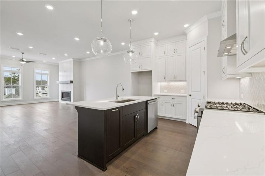 Furnished interior view inside a new home in Ward's Crossing Townhomes, Johns Creek (Image 11).