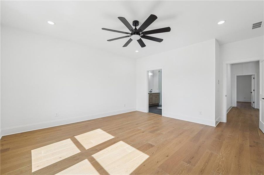 Spacious, unfurnished interior of a new home in , Dacula (Image 23).