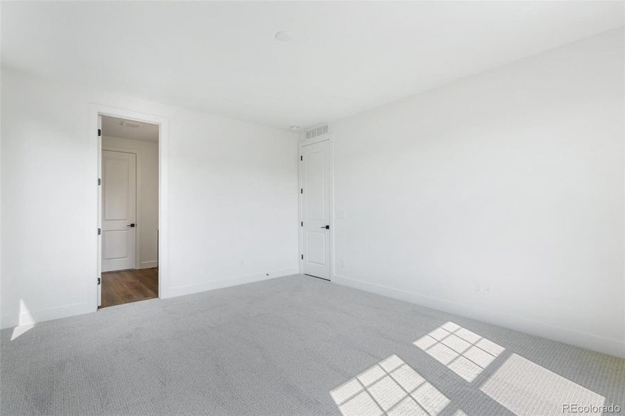 Image 29 of a home in Terrain Oak Valley.