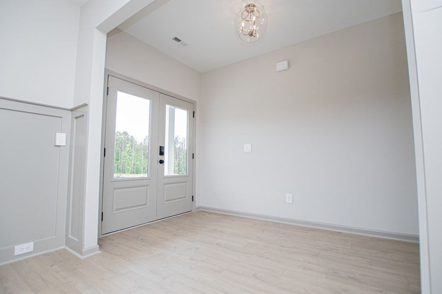 Spacious, unfurnished interior of a new home in WOODMONT RESERVE, Roopville (Image 30).