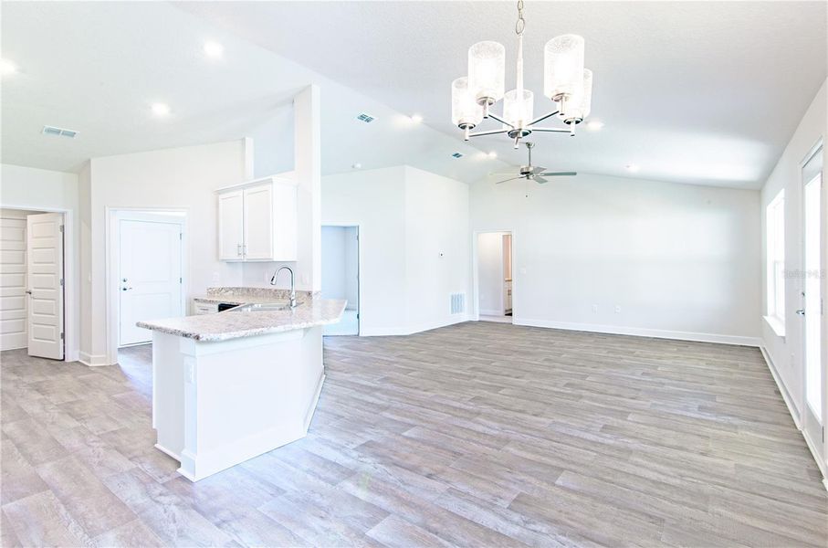 Spacious, unfurnished interior of a new home in Palm Coast, Palm Coast (Image 19).