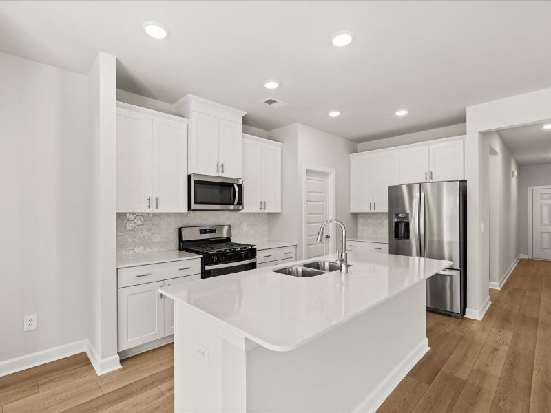 Welcome to the Chandler floorplan at Holland Park. Welcome to the Chandler floorplan at Holland Park.