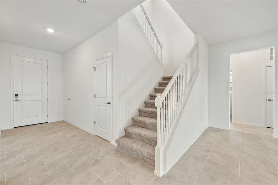 Spacious, unfurnished interior of a new home in Rye Ranch: Executive Homes, Parrish (Image 24).