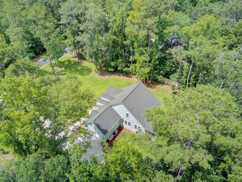Front exterior of a new home in , Ridgeville, SC, highlighting curb appeal (Image 23). Front exterior of a new home in , Ridgeville, SC, highlighting curb appeal (Image 23).