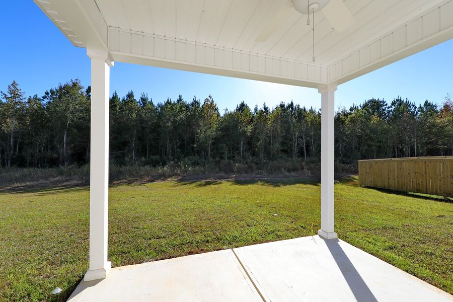 Exterior details and patio area of a home in Garden Grove, Conway (Image 3).