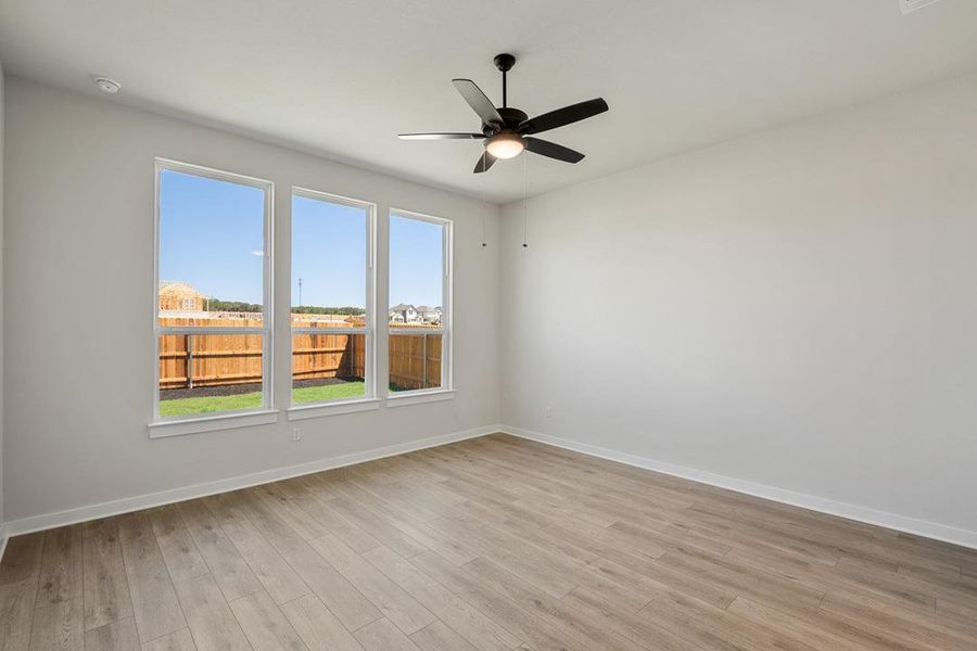 Spacious, unfurnished interior of a new home in Arbor Collection at Heritage, Dripping Springs (Image 19).