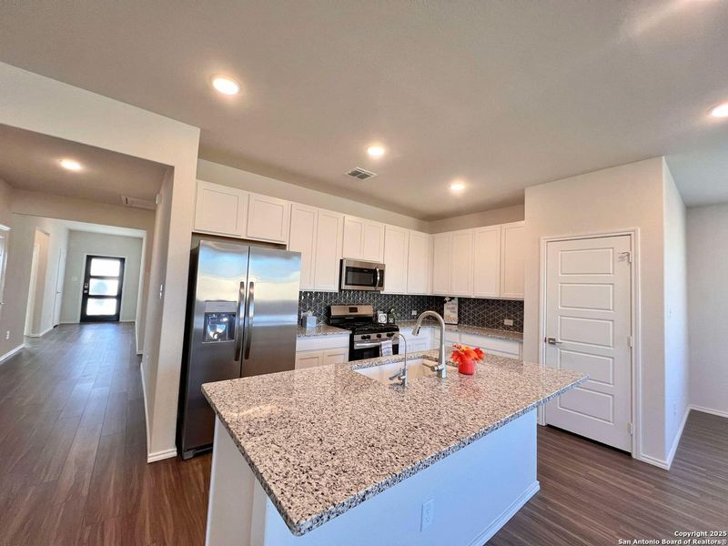 Furnished interior view inside a new home in Horizon Pointe, Converse (Image 11). Furnished interior view inside a new home in Horizon Pointe, Converse (Image 11).