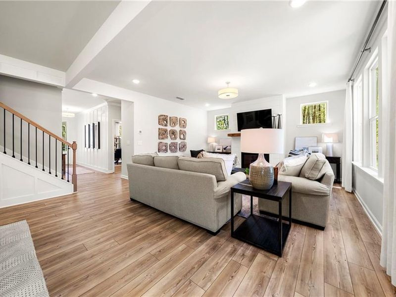 Furnished interior view inside a new home in Riverwood, Dallas (Image 15).