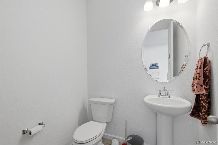 Furnished interior view inside a new home in Crossway at Second Creek, Commerce City (Image 12). Furnished interior view inside a new home in Crossway at Second Creek, Commerce City (Image 12).