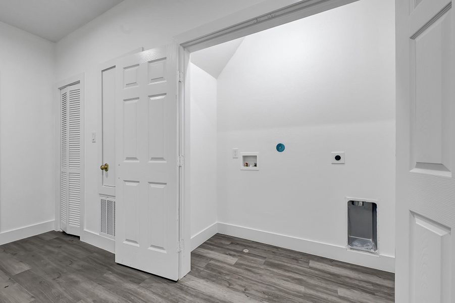 Image 28 of a home in .