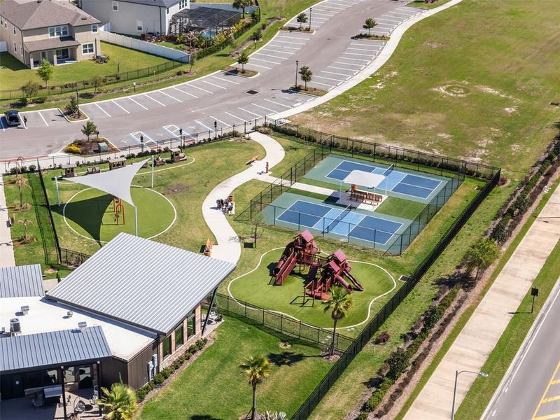 Community amenities in , Wesley Chapel (Image 30).